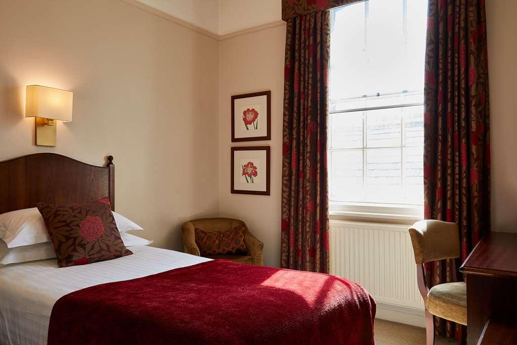 Macdonald Inchyra Hotel & Spa Polmont Room photo